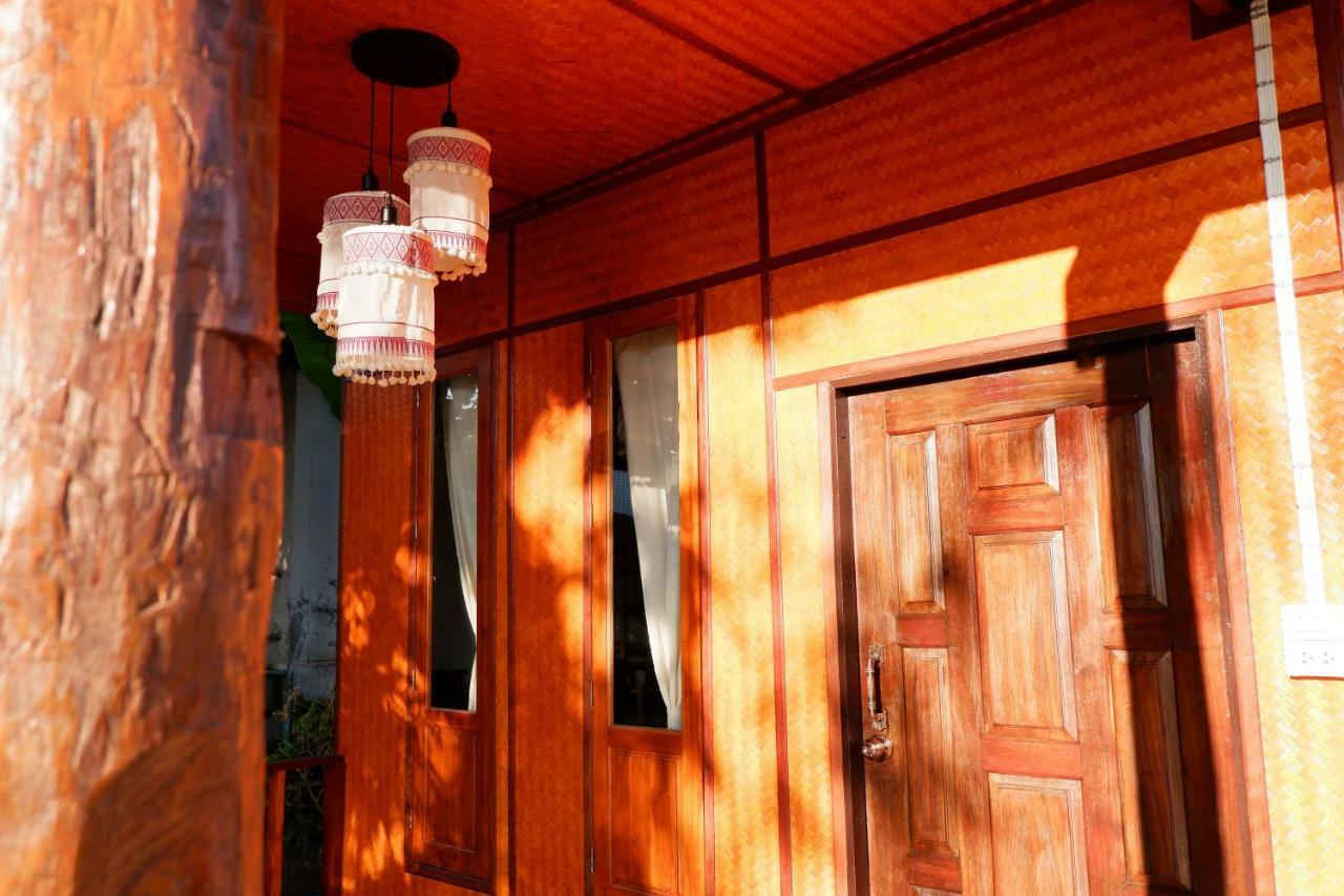 Pan Fai Homestay Nan Exterior photo